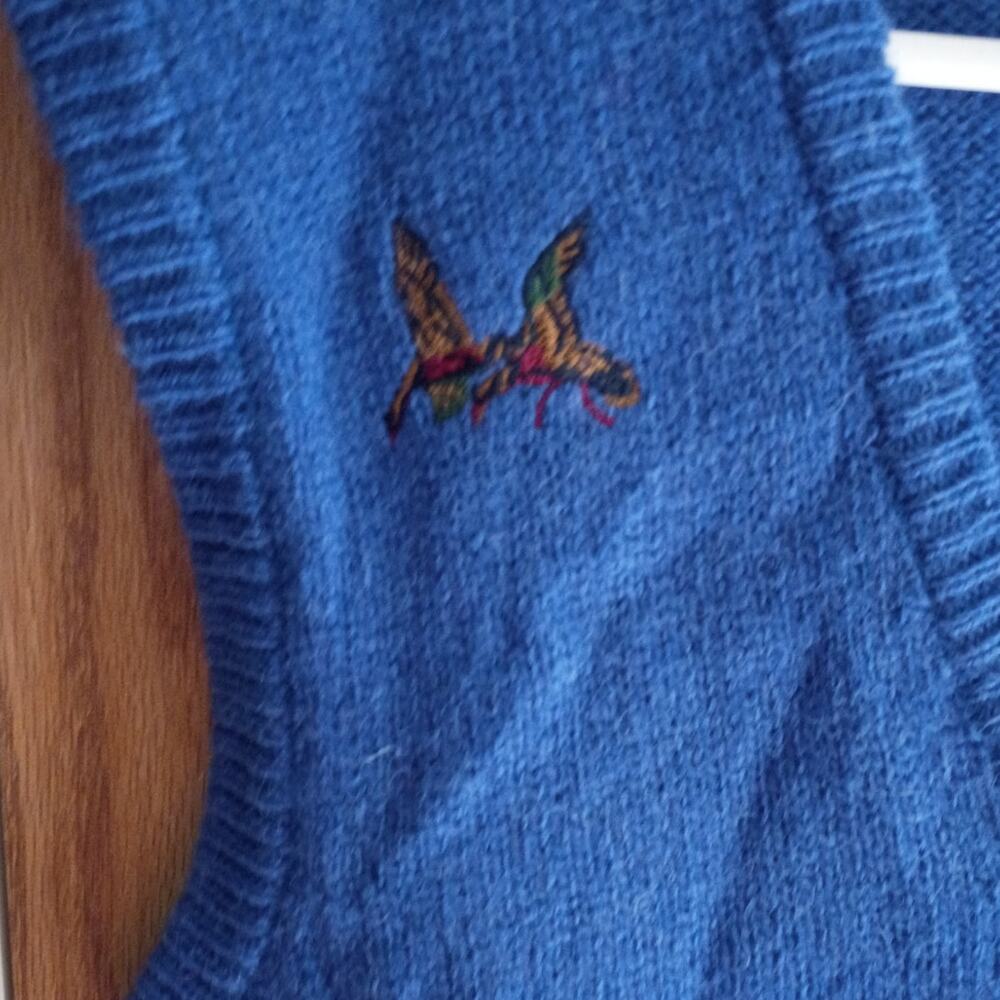 Vintage Cobalt Blue Shetland Wool Sweater Vest Medium Game Bird Sporting Lodge - Picture 2 of 10